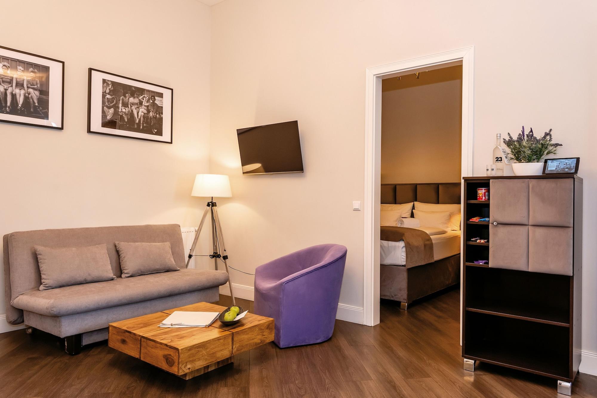 برلين شقق أرابيل البوتيكية المظهر الخارجي الصورة A typical apartment at the residence